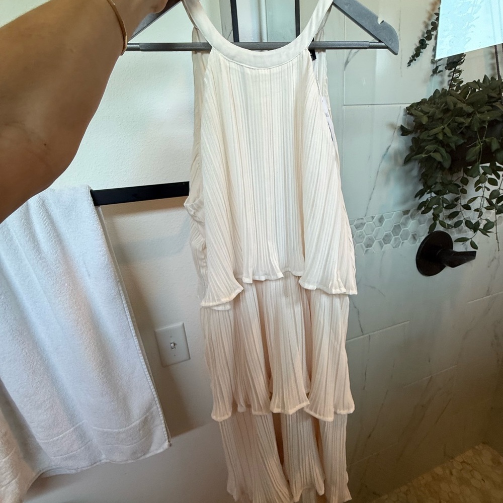 Cream Ruffled Tiered Halter Sundress - Picture 2 of 8
